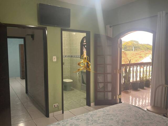 Casa para Venda em Taubaté - 5